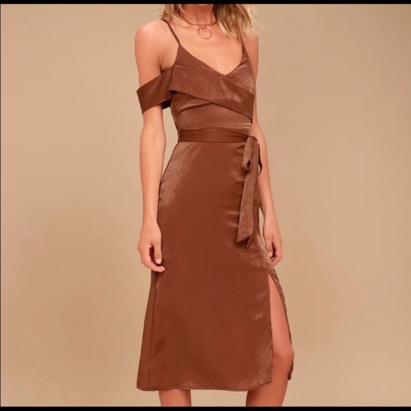 Lulus Dresses & Skirts - Lulu’s JOA Off Shoulder Leg Slit Midi Dress